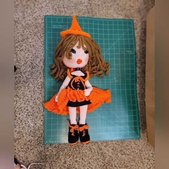 22" Halloween Witch Astrid Doll Crochet New Handmade - Picture 10 of 10